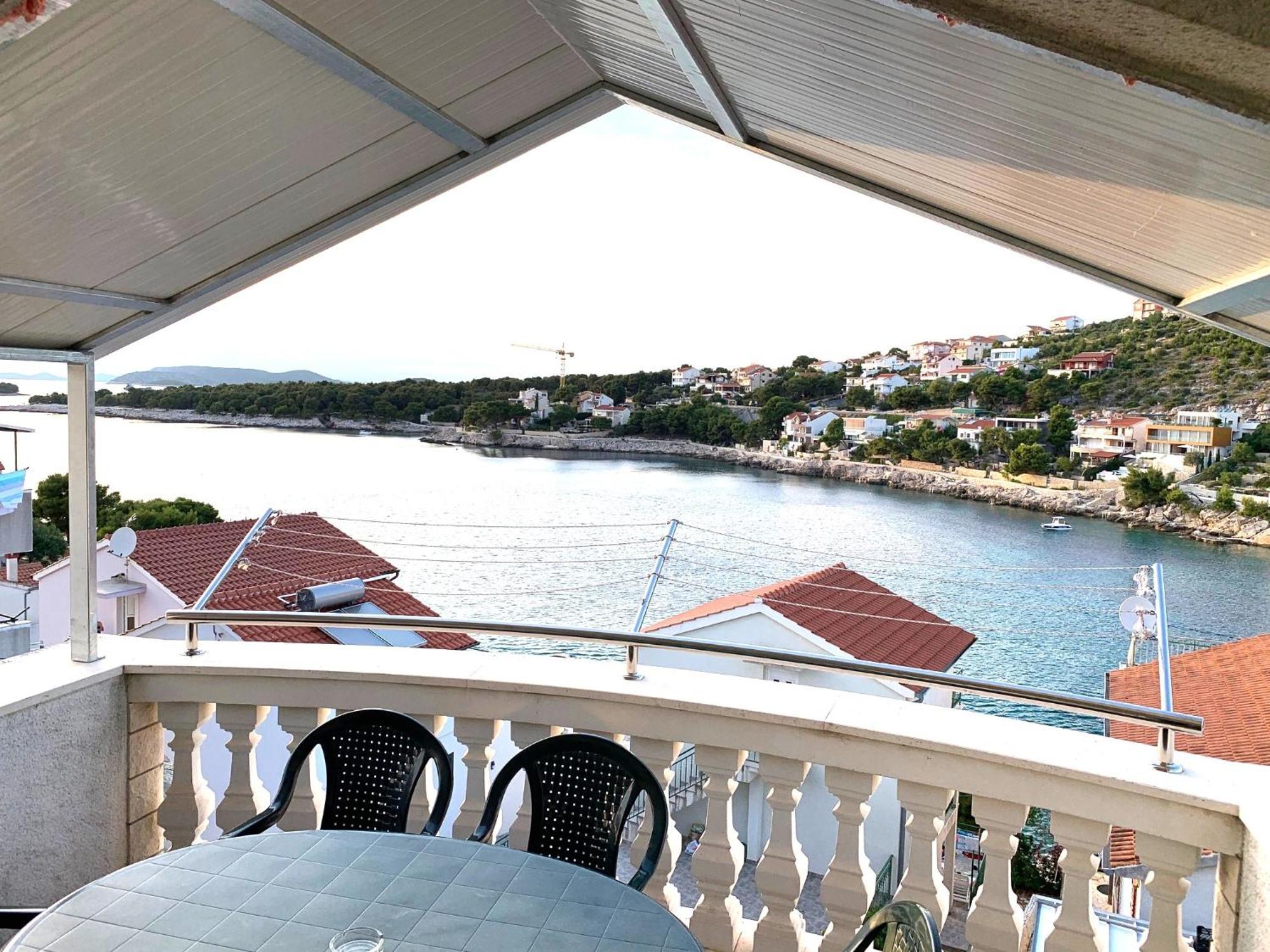 Apartments Bilo - Jela & Ivan Dolac Dış mekan fotoğraf